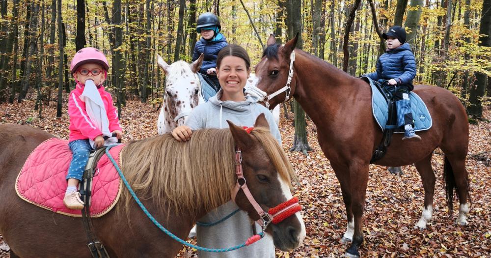 Nadační sbírka: Tři srdíčka, jedna cesta
